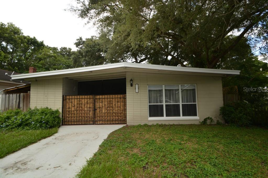 2327 E Crystal Lake Ave., Orlando, FL 32806