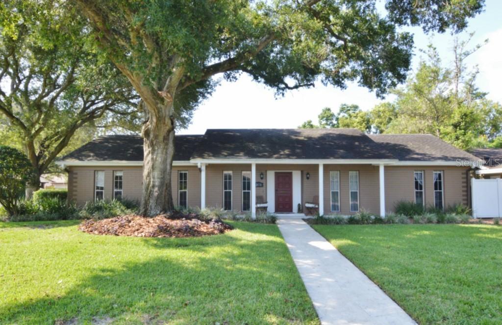 2470 Markingham Rd., Maitland, FL 32751