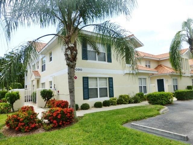 5090 Cedar Springs Dr. #203, Naples, FL 34110