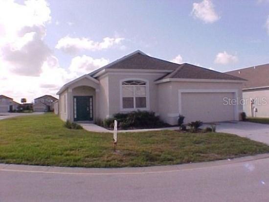 422 Corvina Dr., Davenport, FL 33897