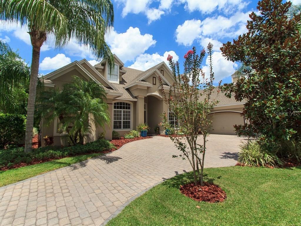4561 Old Carriage Tr., Oviedo, FL 32765