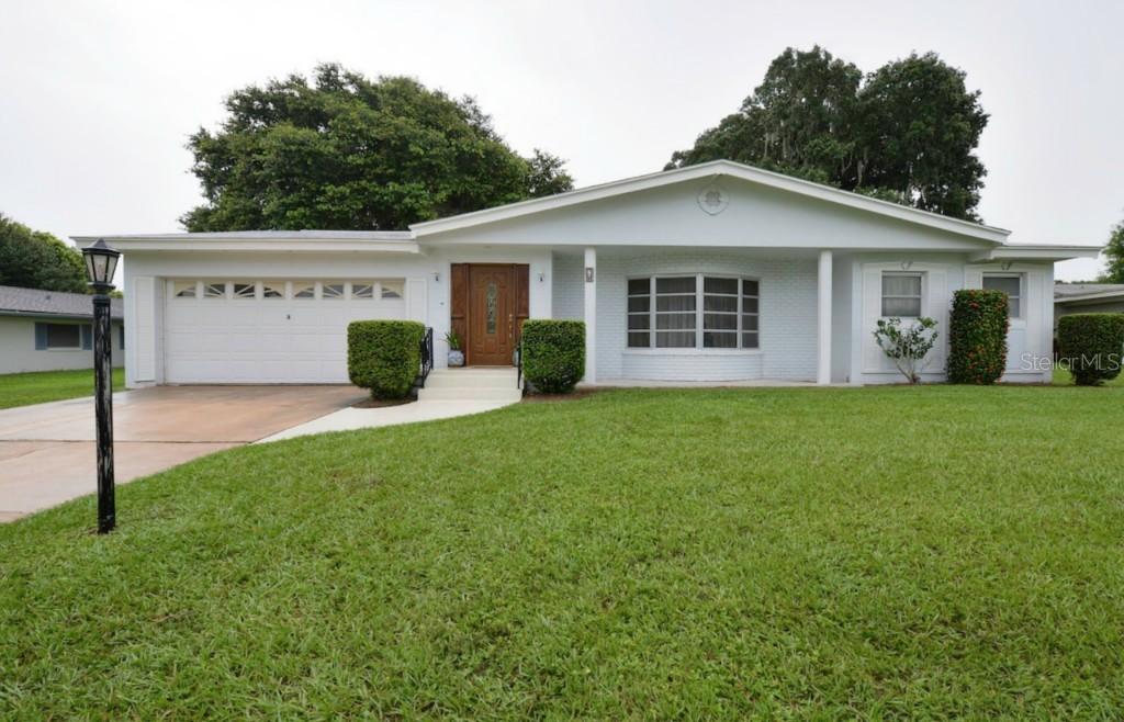 13 Westchester Dr., Kissimmee, FL 34744