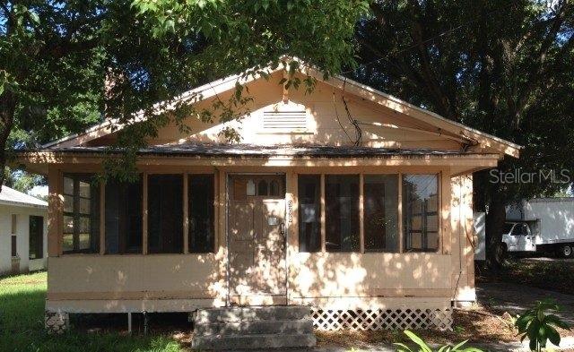 908 Vine Ave., Clearwater, FL 33755