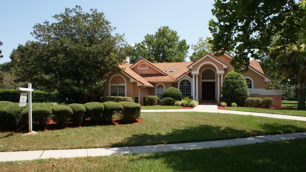 1043 Edmiston Pl., Longwood, FL 32779