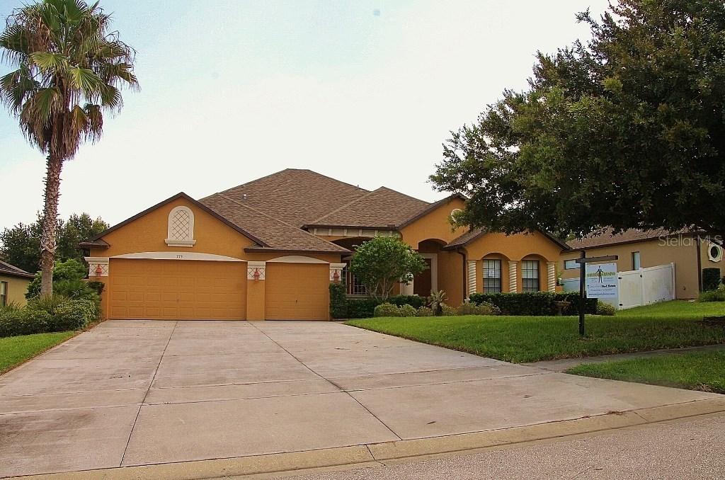 775 Country Charm Cir., Oviedo, FL 32765