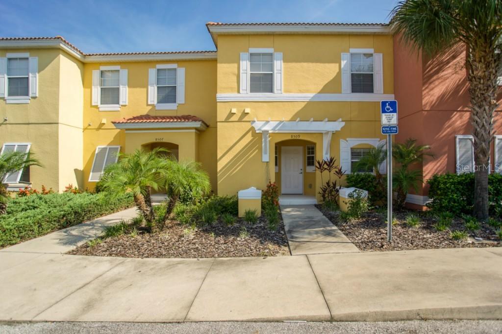 8509 Bay Lilly Loop, Kissimmee, FL 34747