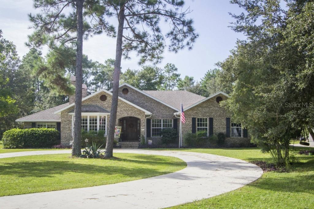 31024 Quail Hollow Rd., Sorrento, FL 32776