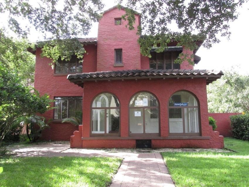 500 Richmond St., Orlando, FL 32806