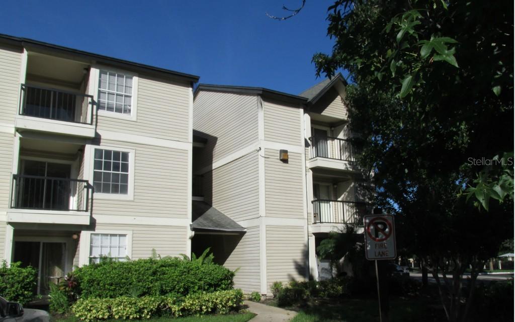 1916 Lake Atriums Cir. #36, Orlando, FL 32839