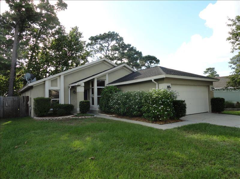 1057 Kelsey Ave., Oviedo, FL 32765