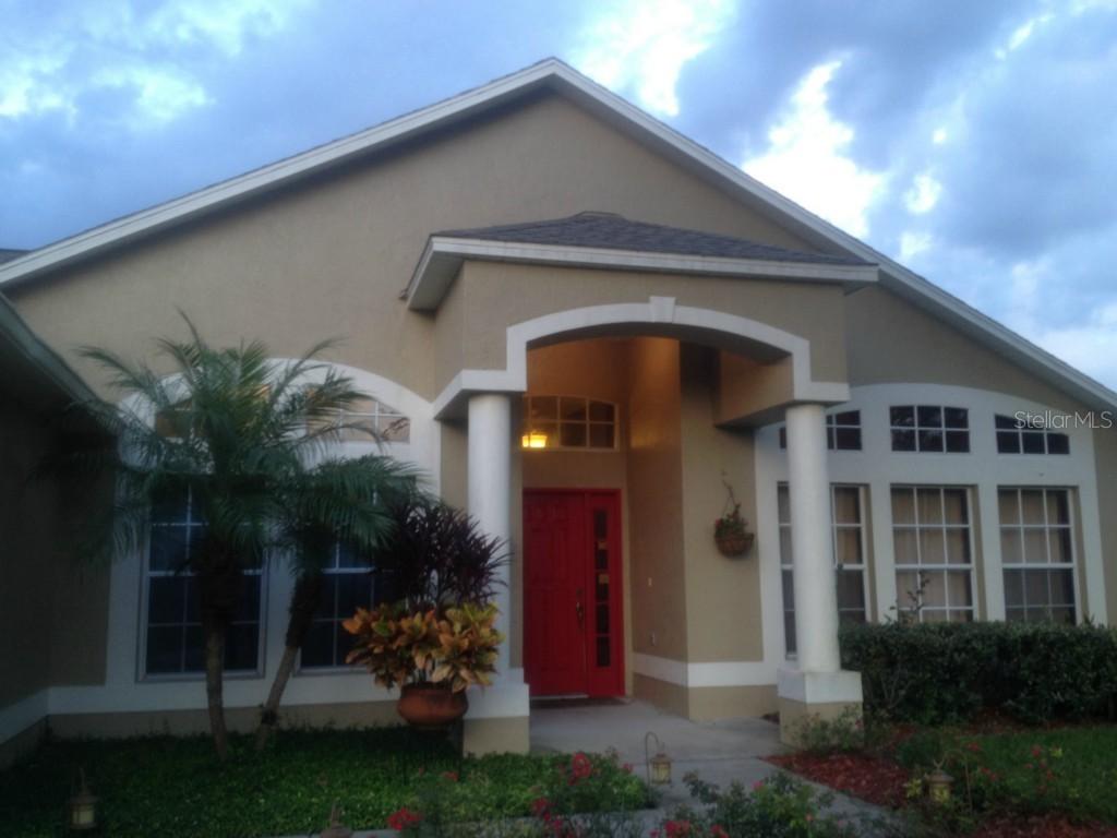 605 Bent Oak Loop, Davenport, FL 33837