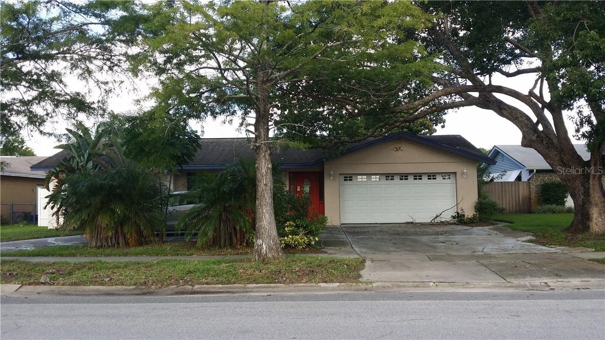 885 Park Manor Dr., Orlando, FL 32825