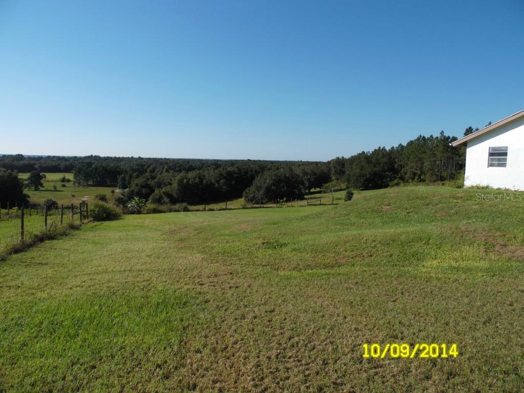 41304 Emeralda Island Rd., Leesburg, FL 34788