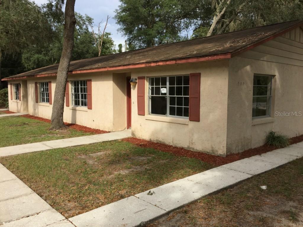 509 E Hazzard Ave., Eustis, FL 32726