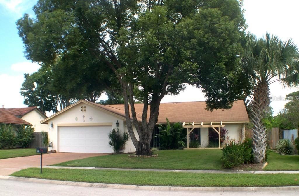 563 Pinesong Dr., Casselberry, FL 32707