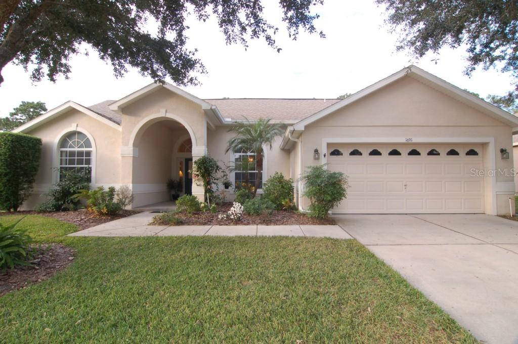 1691 Parkglen Cir., Apopka, FL 32712