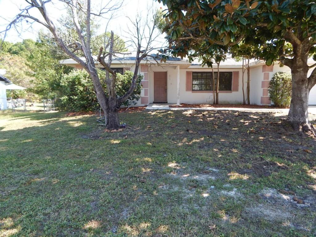 813 Goldcoast Dr., Deltona, FL 32725