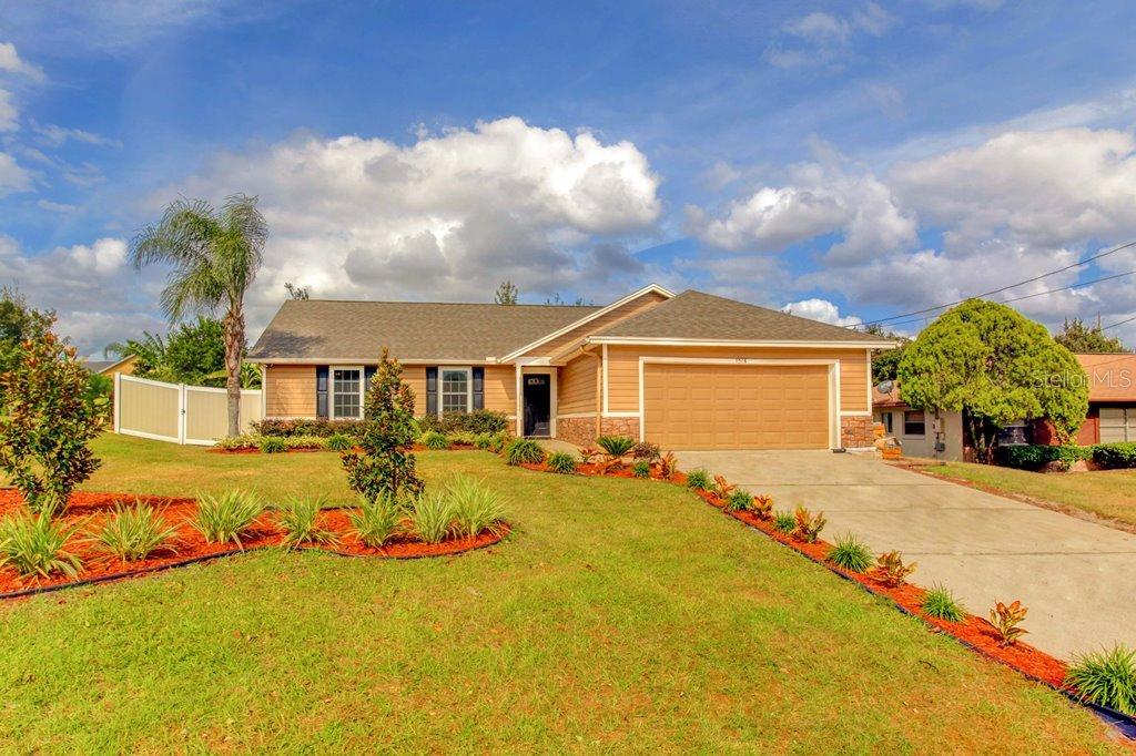 1516 Laramore St., Deltona, FL 32725