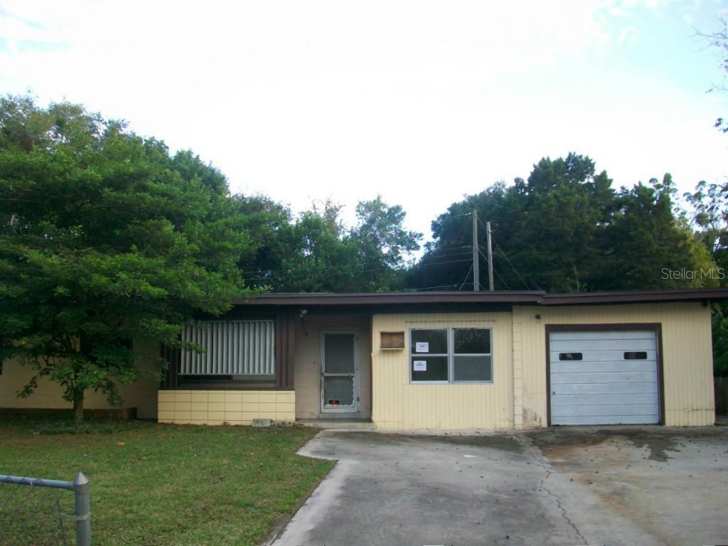 1215 Northcrest Dr., Apopka, FL 32703
