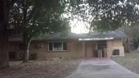 795 Marion Dr., Mount Dora, FL 32757