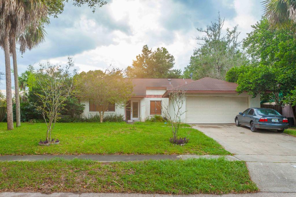 5504 Long Lake Dr., Orlando, FL 32810