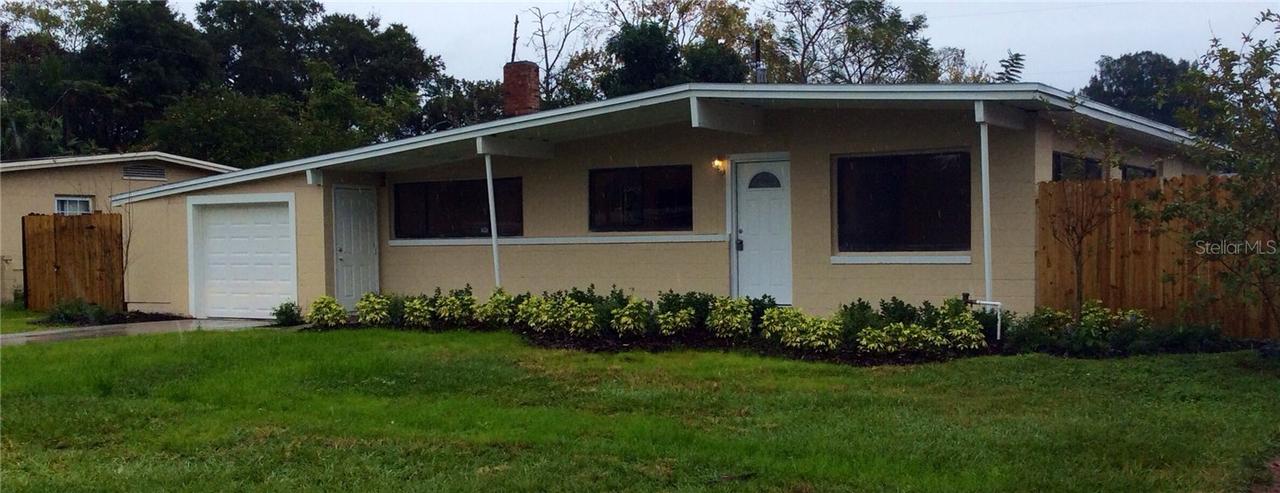 301 Cosmos Dr., Orlando, FL 32807