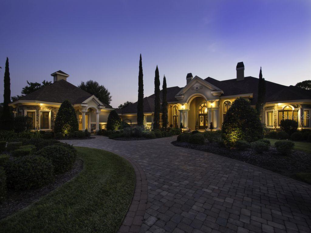 1700 N Lake Eloise Dr., Winter Haven, FL 33884