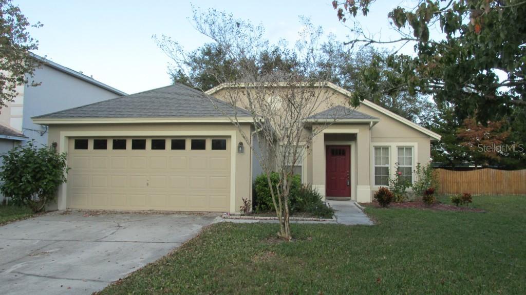 621 Hampshire Ln., Oviedo, FL 32765