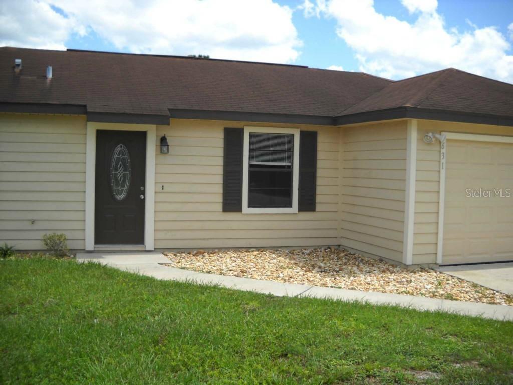 631 Blackstone Ave., Deltona, FL 32725