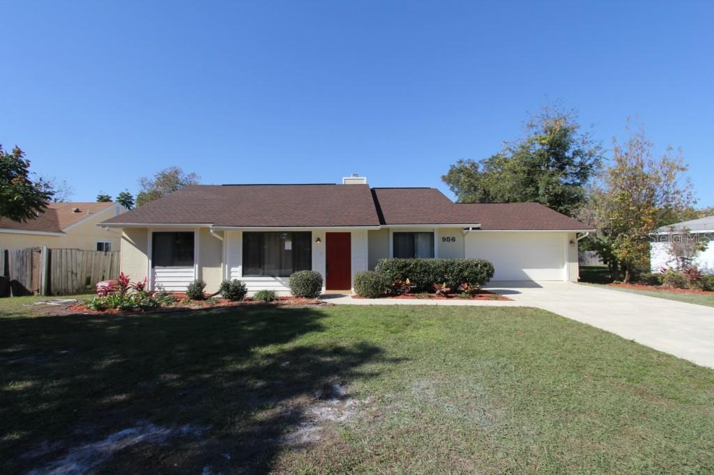 956 Mckenny Ave., Deltona, FL 32725