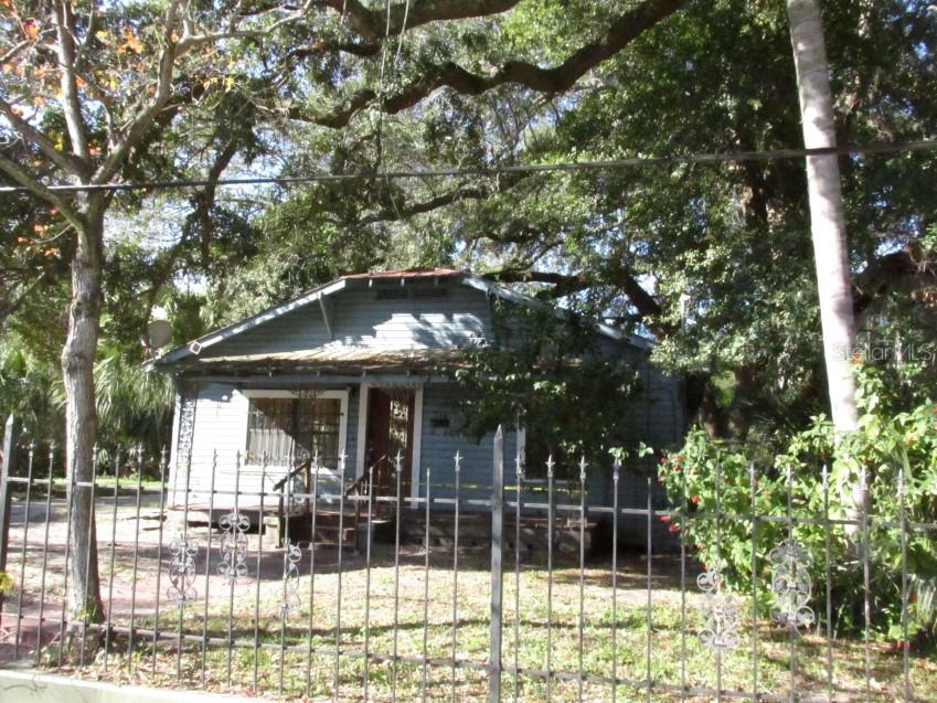 714 Woods Ave., Orlando, FL 32805