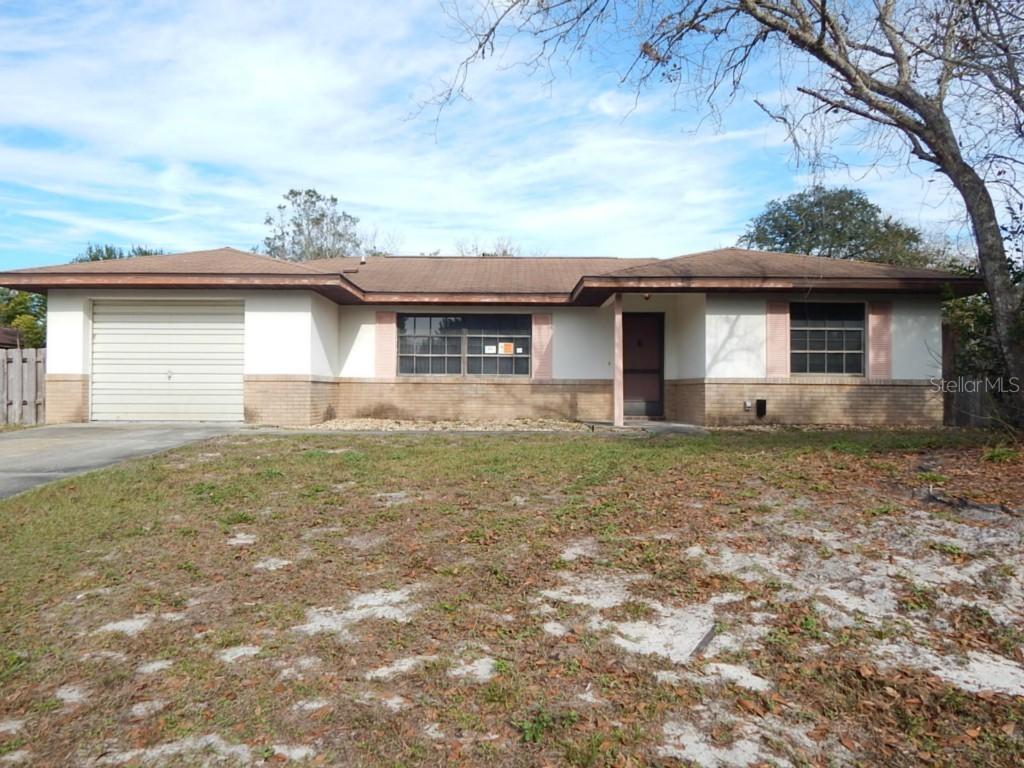 554 Geraldine Dr., Deltona, FL 32725