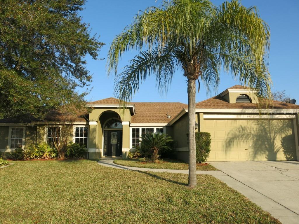 971 Lagoon Dr., Oviedo, FL 32765