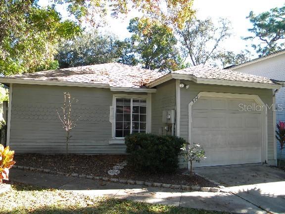 512 Harvard Pl., Apopka, FL 32703