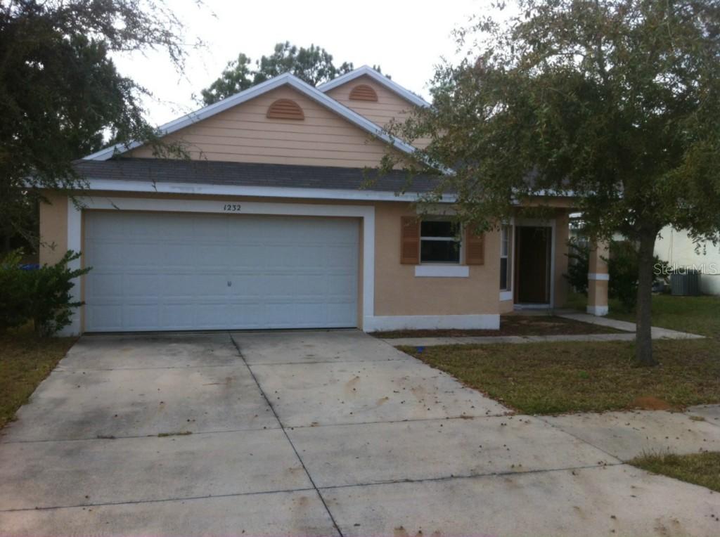 1232 Longville Cir., Tavares, FL 32778