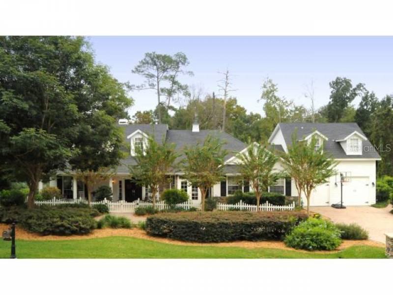 1139 Howell Creek Dr., Winter Springs, FL 32708