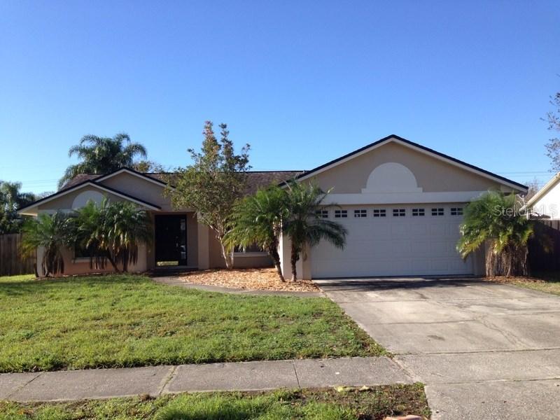 593 Lagoon Dr., Oviedo, FL 32765