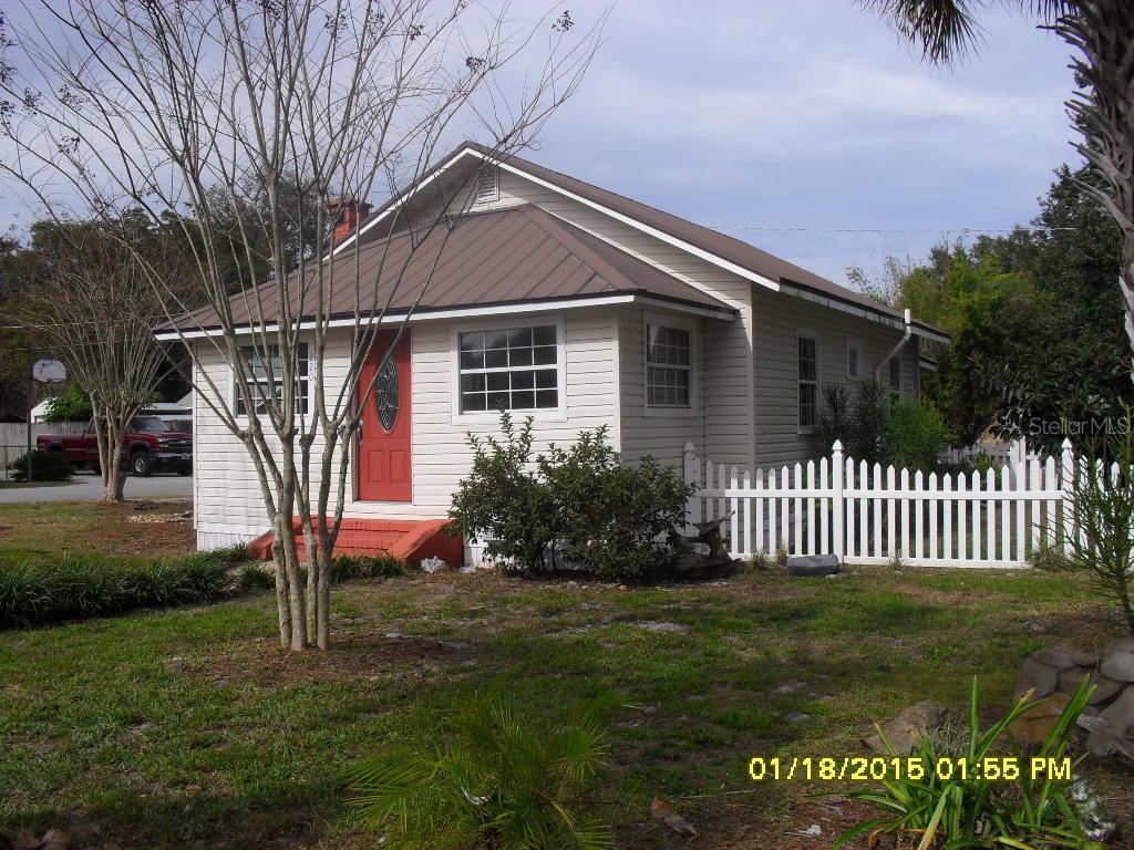 220 Dixie Hwy., Auburndale, FL 33823