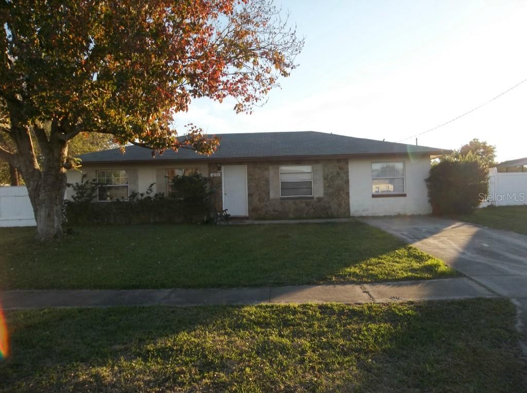 1528 Manor Dr., Kissimmee, FL 34741