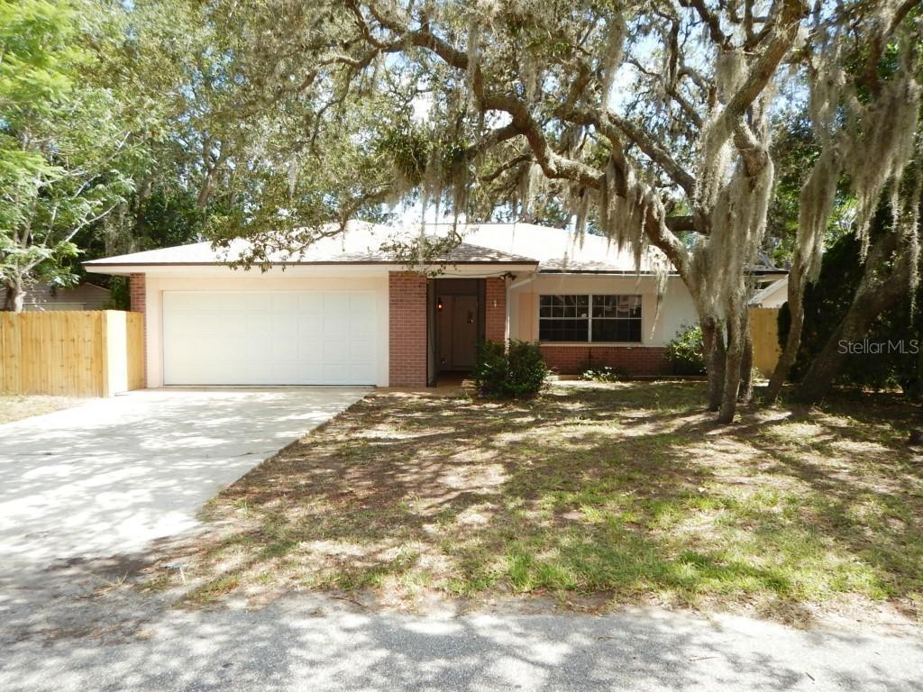 5624 Silver Spur Dr., Holiday, FL 34690