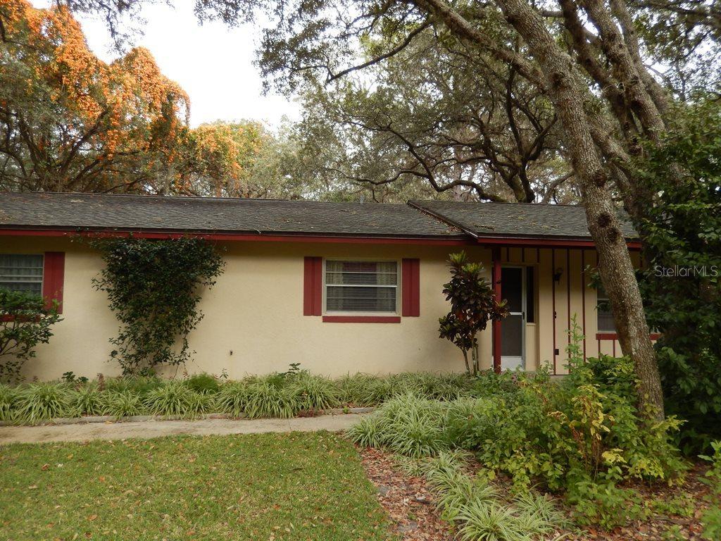 1144 Groveland Dr., Chuluota, FL 32766