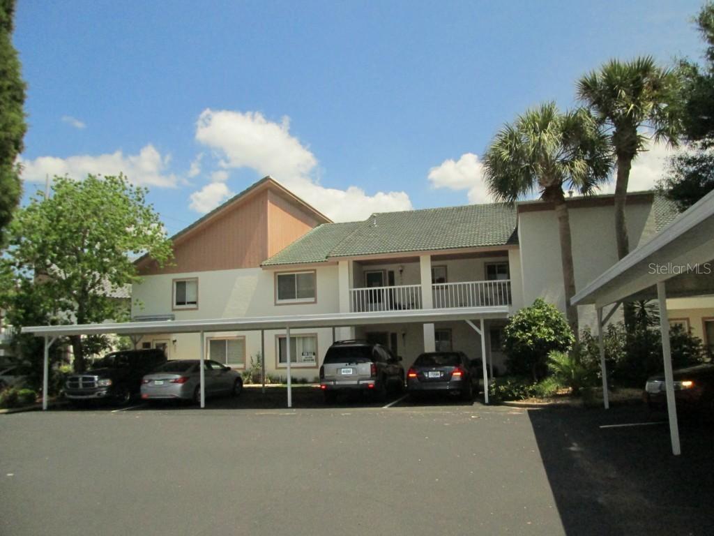 602 Country Ln., Winter Haven, FL 33881