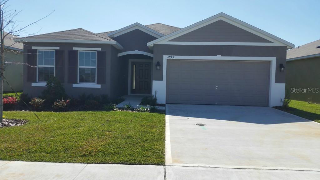 4979 Grassy Knoll Dr., Tavares, FL 32778