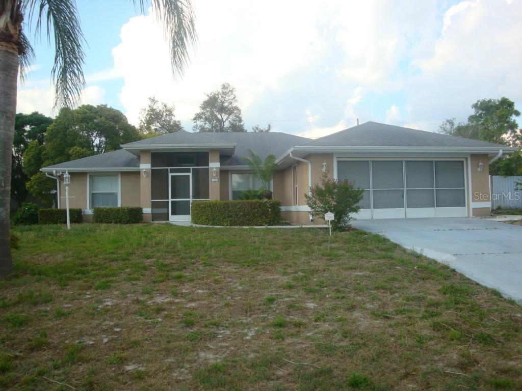 1860 Monticello St., Deltona, FL 32738