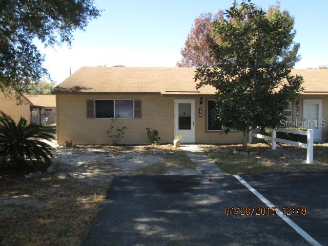 736 E Rosewood Ln. #109, Tavares, FL 32778