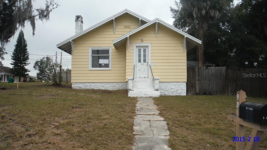 901 E Citrus Ave., Eustis, FL 32726