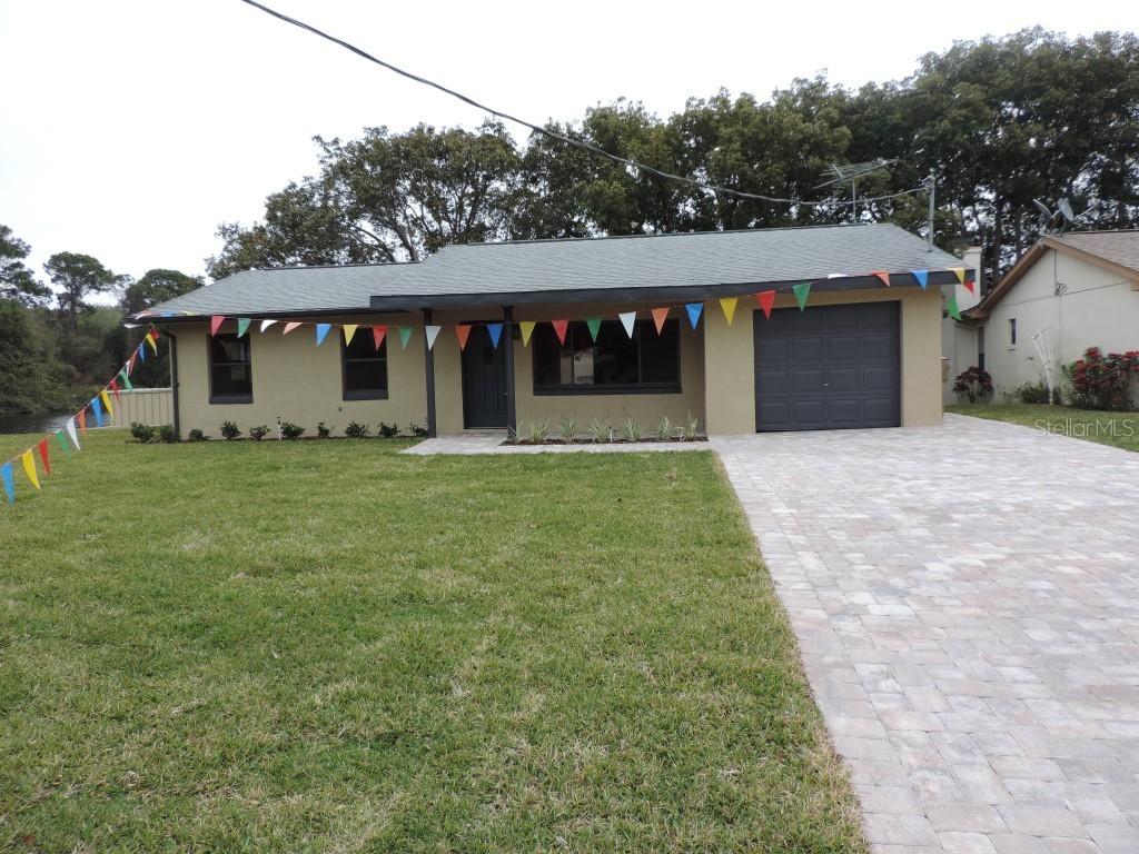 26650 Bimini Dr., Tavares, FL 32778