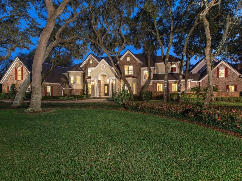 9188 Point Cypress Dr., Orlando, FL 32836
