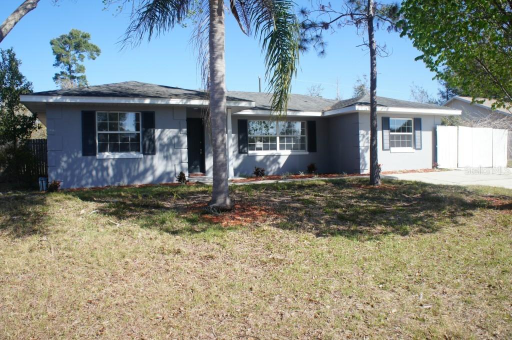 2136 Wallingford St., Deltona, FL 32738