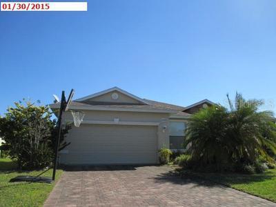 6655 37th St., Sarasota, FL 34243